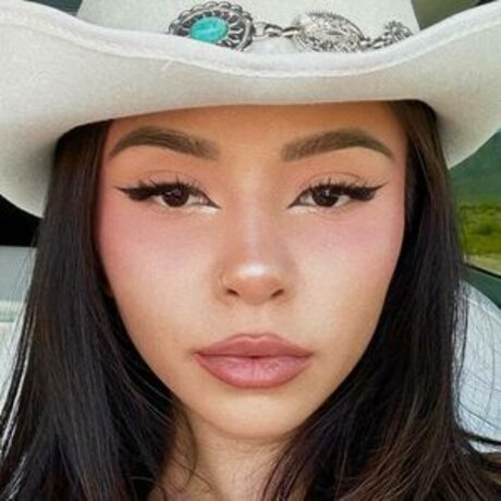 Naken läckt OnlyFans-bild av Alyssa Griffith