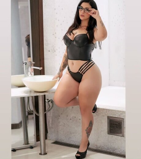 Naken lekkede OnlyFans-bilde av Bianqui Cristal