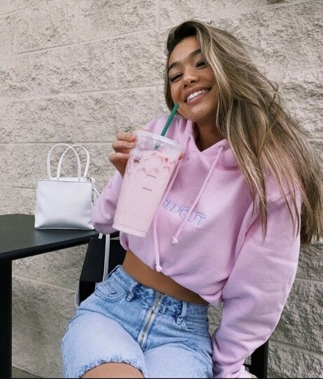 Naken lekkede OnlyFans-bilde av Kaylee Pereira