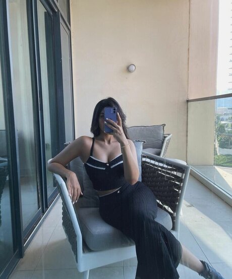 Naken lekkede OnlyFans-bilde av Pakhi Gadh