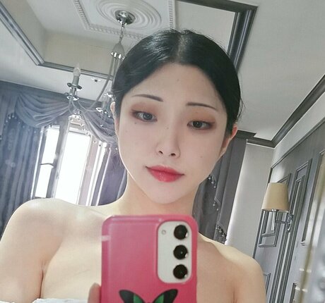 Suyeoniiii_