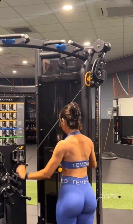 Merve Zkan