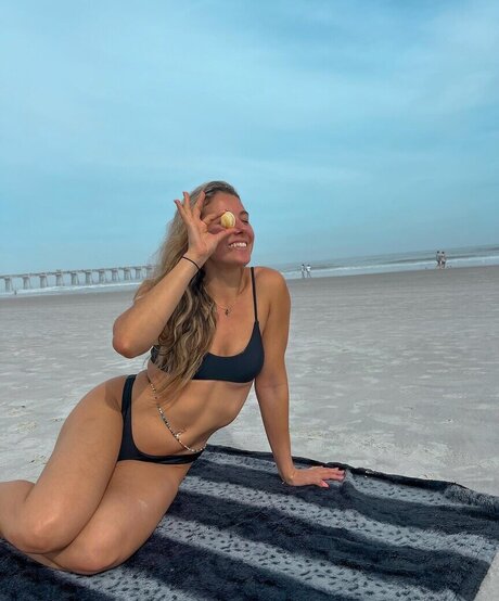 Naken lekkede OnlyFans-bilde av Julietirado