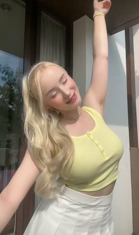 Naken läckt OnlyFans-bild av Dasha Gartman