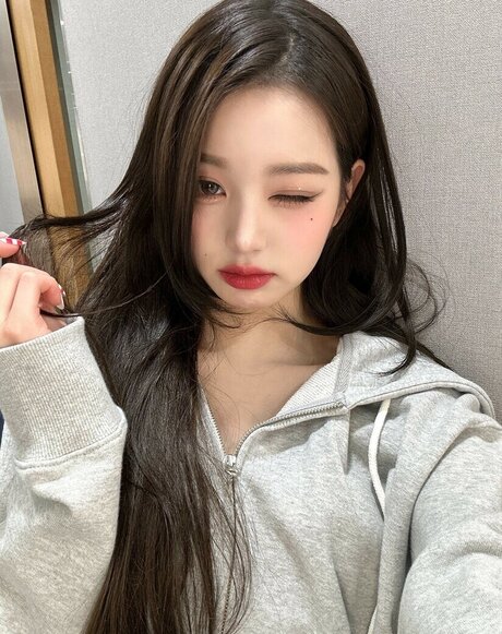Jang Wonyoung