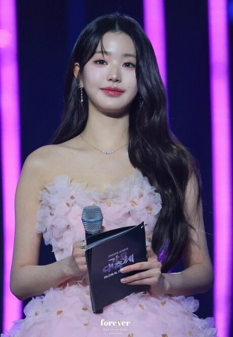 Jang Wonyoung