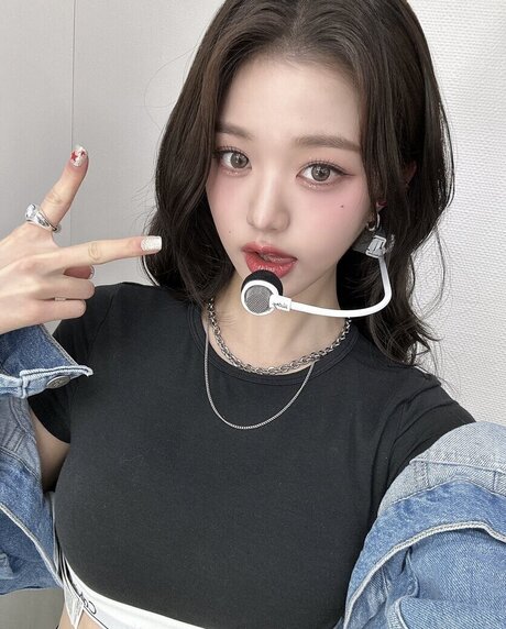 Jang Won-young