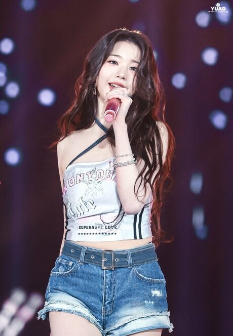 Jang Won-young