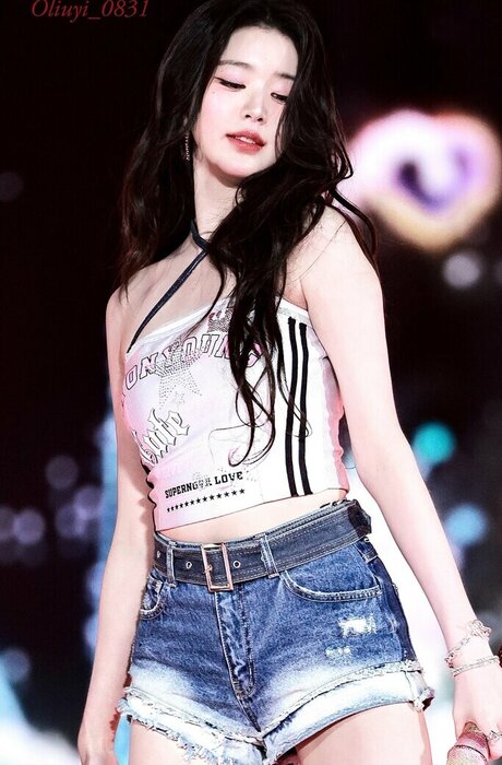 Jang Wonyoung