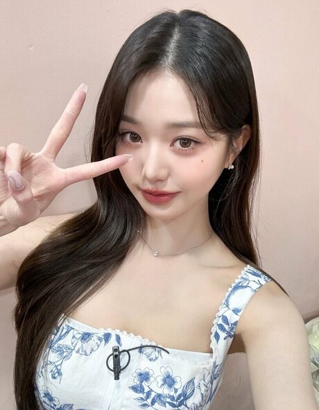 Jang Wonyoung