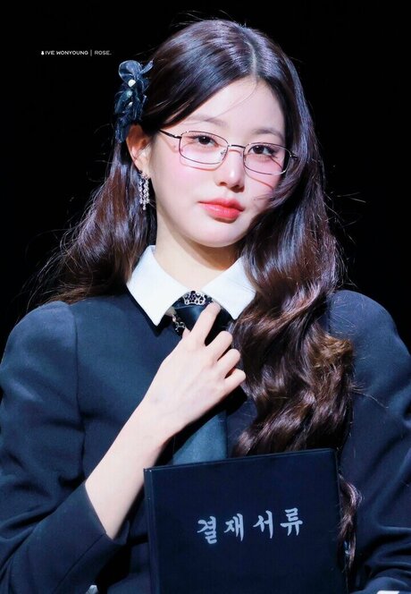 Jang Won-young