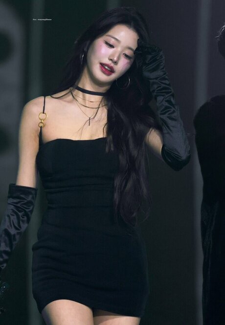 Jang Won-young