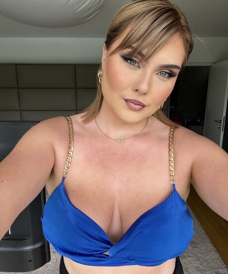 Nahá fotka uniklých OnlyFans od Johannamuellner