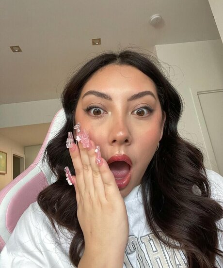 ASMR JADE