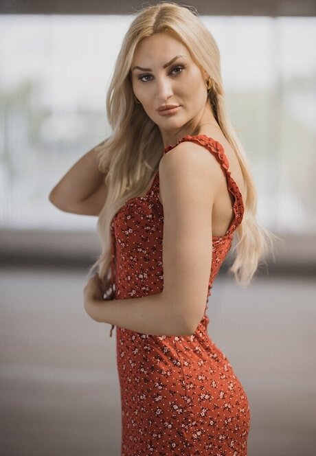 Giulie Hope Santana