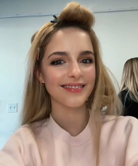 Mckenna Grace