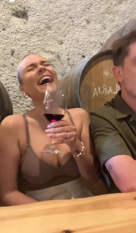 Dagi Bee