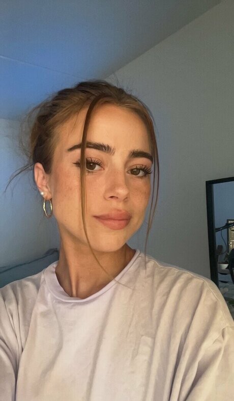 Naken lekkede OnlyFans-bilde av Eastahh