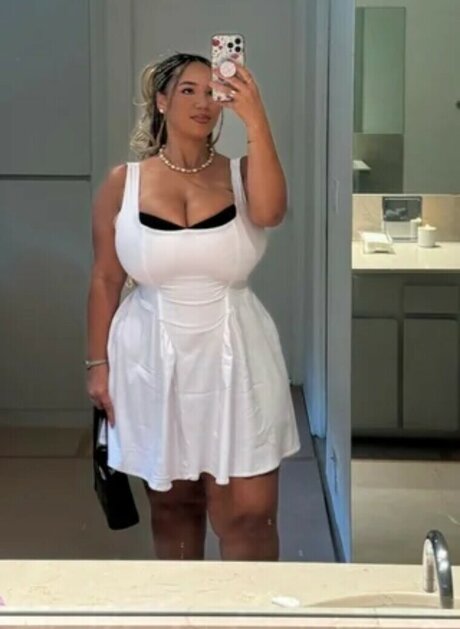 Katelyn Sade