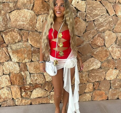 Rosie Mcclelland