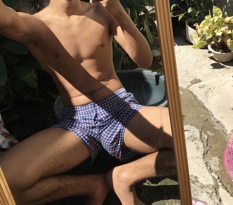 Naken lekkede OnlyFans-bilde av Ferna