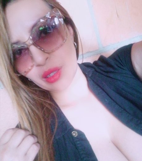 Nahá fotka uniklých OnlyFans od Lalita