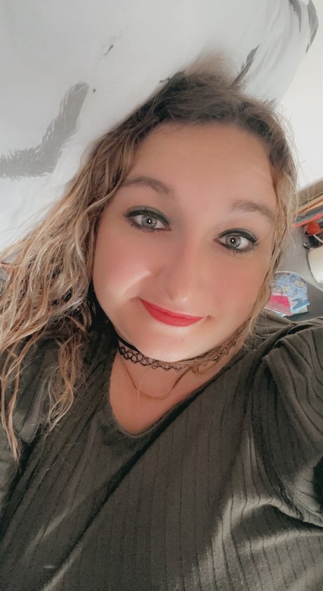 Naken lekkede OnlyFans-bilde av Melx