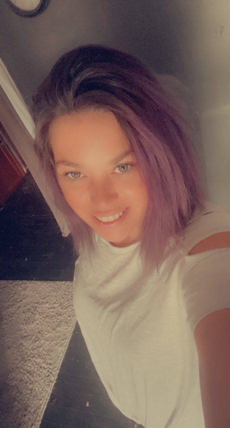 Foto nua vazada do OnlyFans de Lacey Cooper