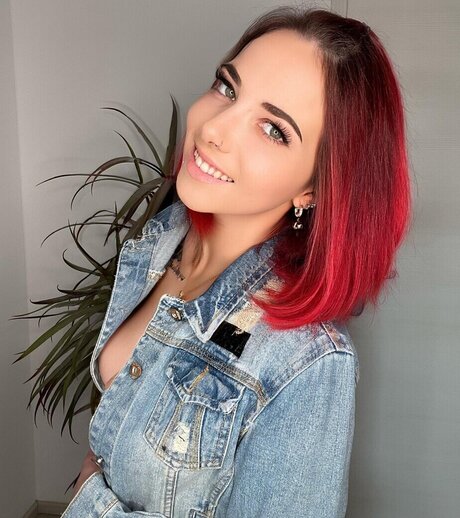 Nina Devil