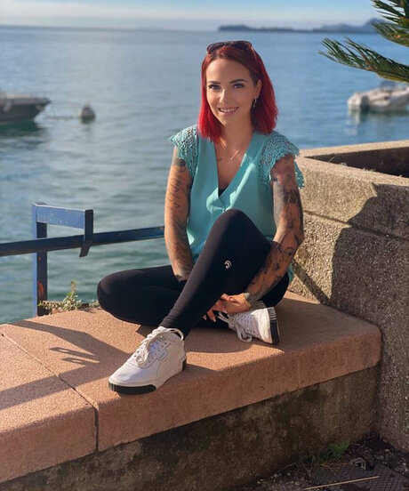 Nina Devil
