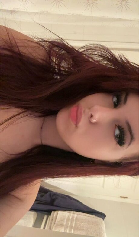 Naken lekkede OnlyFans-bilde av Missjaynelin