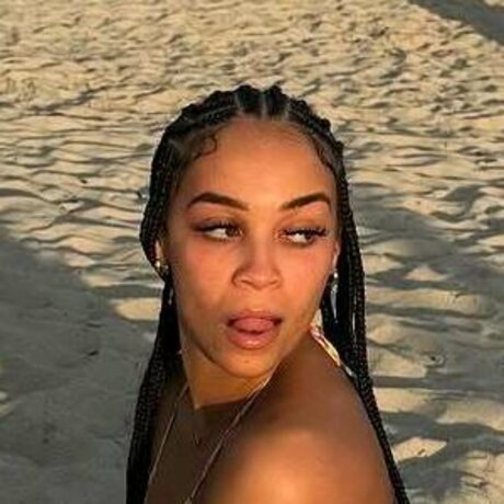 Foto nua vazada do OnlyFans de Jennywithad