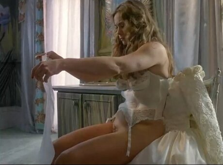 Theresa Russell