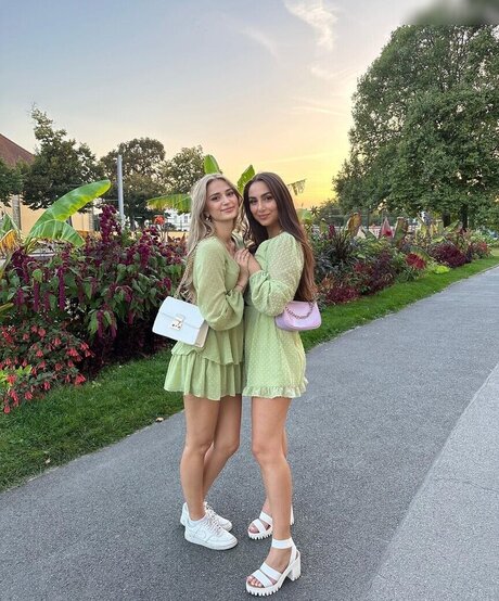 Naken lekkede OnlyFans-bilde av Vanessa Wende