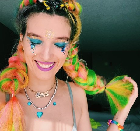 Dani Thorne