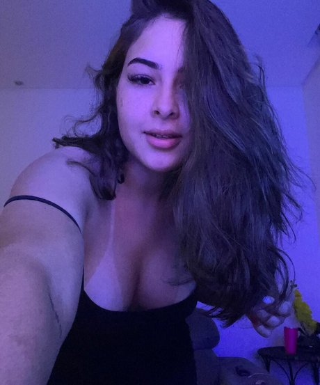 Nøgent lækket OnlyFans-billede af Rere Schneider