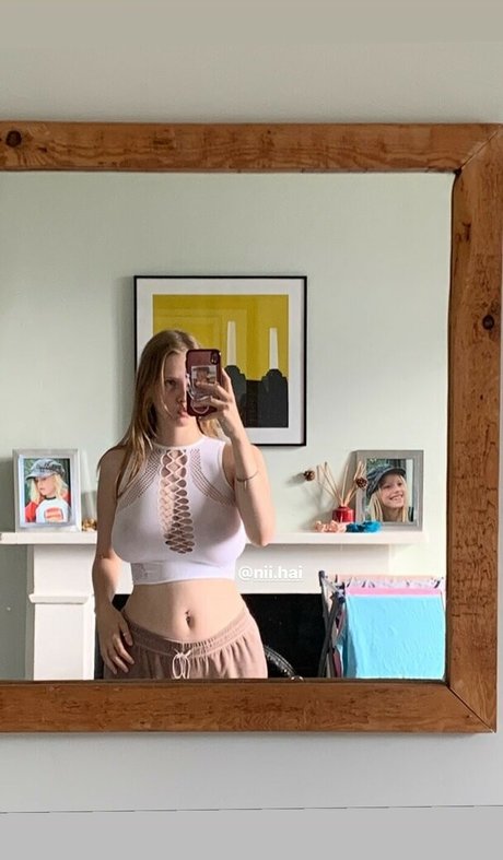 Nahá fotka uniklých OnlyFans od Eliza Goldsmith