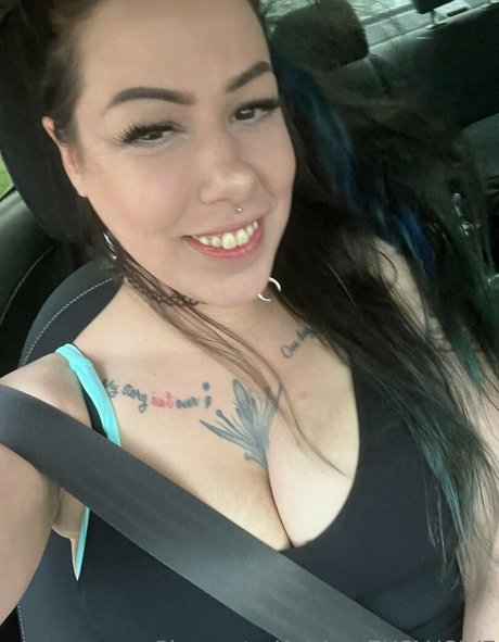 Nahá fotka uniklých OnlyFans od Playmatekatrina