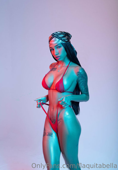 Flaquitabella OnlyFans