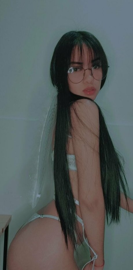 Foto di nudo di fuga di OnlyFans di Larabbitvalentinaof