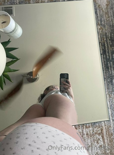 Renee808  nude leaked OnlyFans photo