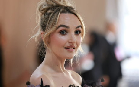 Chloe Fineman