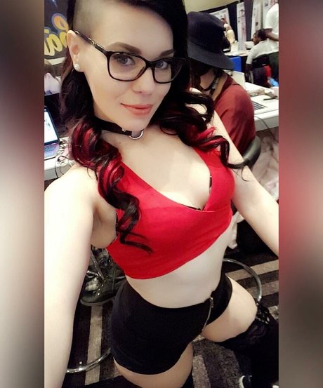 Scarlettfoxplay