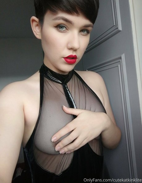 Foto nua vazada do OnlyFans de Cutekatkinklite