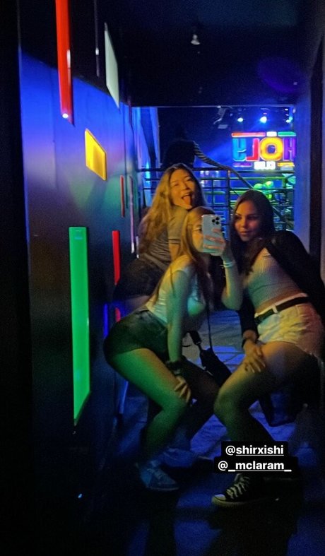 Naken läckt OnlyFans-bild av Beatriz Milhomens