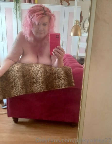 Pinkywinky22