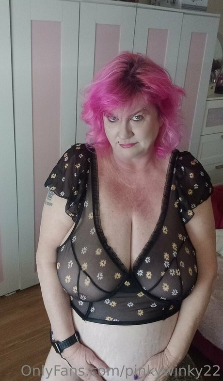 Pinkywinky22