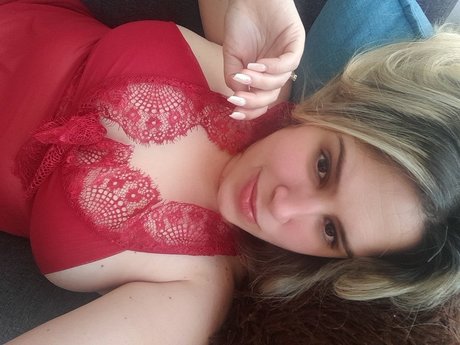 Nahá fotka uniklých OnlyFans od Leydioficial