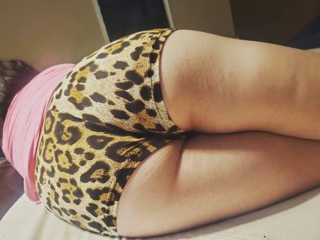 Naken lekkede OnlyFans-bilde av Lexi Rams