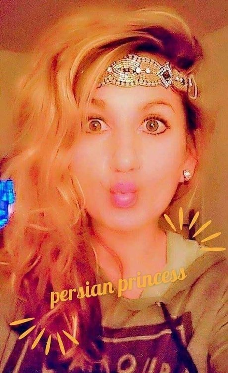 Naken läckt OnlyFans-bild av The Persian Princess